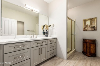 Discover luxury living on the Red Mountain Golf Course. This - photo 22