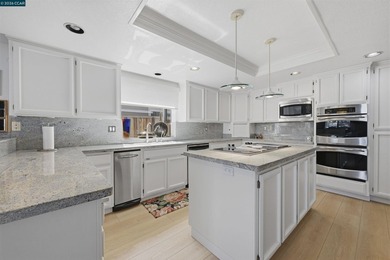 Beautifully remodeled waterfront home with breathtaking views - photo 23