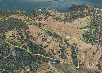 Off-grid hunter's paradise! If you've been searching for a - photo 5
