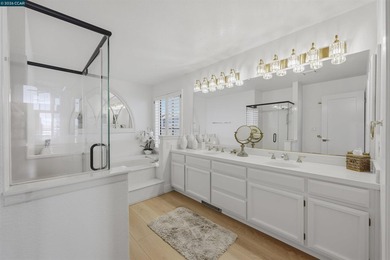 Beautifully remodeled waterfront home with breathtaking views - photo 29