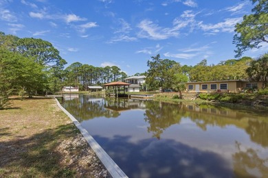 Welcome to your slice of Old Florida paradise in the heart of - photo 38