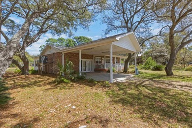 Welcome to your slice of Old Florida paradise in the heart of - photo 41