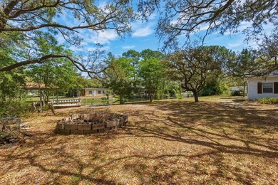 Welcome to your slice of Old Florida paradise in the heart of - photo 44
