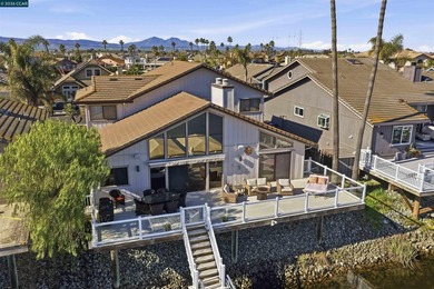 Beautifully remodeled waterfront home with breathtaking views - photo 46