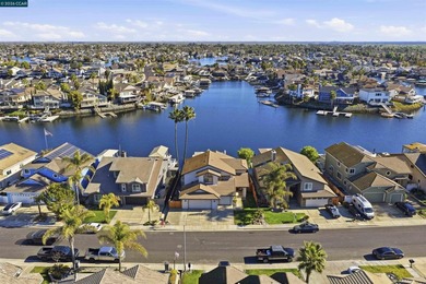 Beautifully remodeled waterfront home with breathtaking views - photo 47