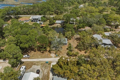 Welcome to your slice of Old Florida paradise in the heart of - photo 48