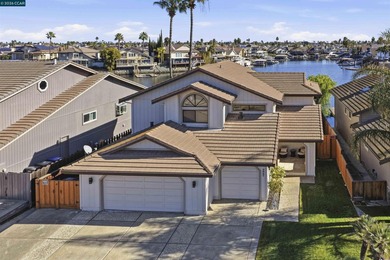 Beautifully remodeled waterfront home with breathtaking views - photo 49