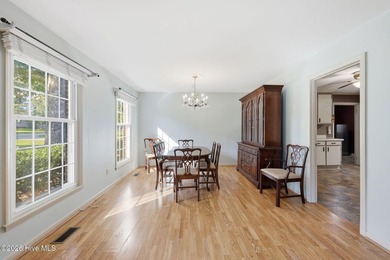 Stately home in the heart of Havelock! This well-maintained - photo 6