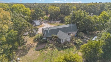 Lake Tawakoni Home For Sale in Quinlan Texas