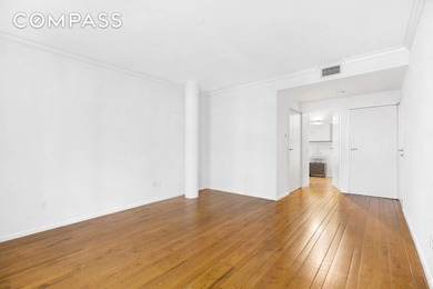 Welcome to an exceptional 1493 sq ft. two-bedroom, two-bathroom - photo 11
