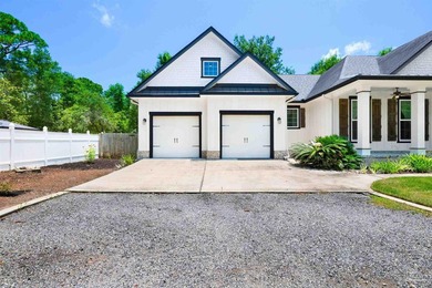 EXCEPTIONAL CUSTOM BUILT RESIDENCE tucked away in the desirable - photo 7