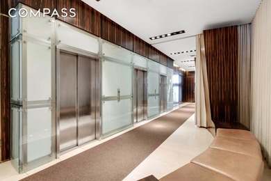 Welcome to an exceptional 1493 sq ft. two-bedroom, two-bathroom - photo 19