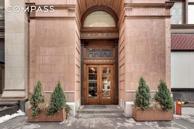 Welcome to an exceptional 1493 sq ft. two-bedroom, two-bathroom - photo 21