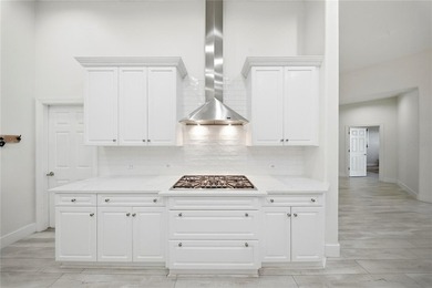Welcome to resort-style living in MiraBay, the area's premier - photo 23