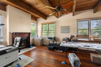 Opportunities like this don't come around often in Palm Harbor. - photo 28
