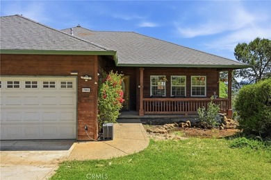 Spacious and inviting, this 1,933 sq ft home offers comfort - photo 29