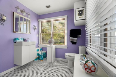 Opportunities like this don't come around often in Palm Harbor. - photo 30
