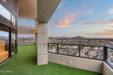 Lake Home For Sale in Phoenix, Arizona