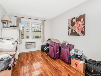 DELIVERED VACANT - Rare opportunity to own a fully maintained - photo 8