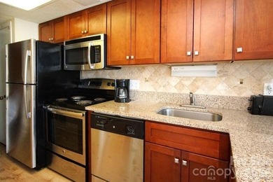 Beautiful Views from this Direct Ocean Front Condo in Fabulous - photo 7