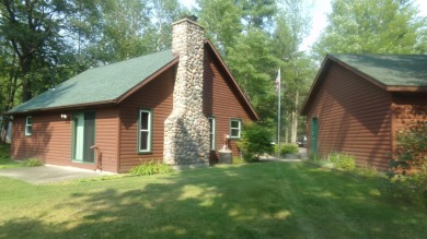 Grindle Lake Home For Sale in Crivitz Wisconsin