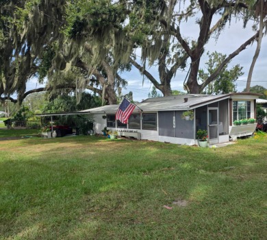 Lake Griffin Home For Sale in Leesburg Florida