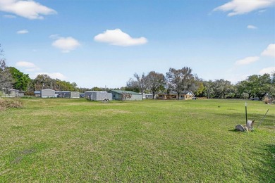 Lakefront homesite with 70 FEET OF LAKEFRONTAGE on BEAUTIFUL - photo 11