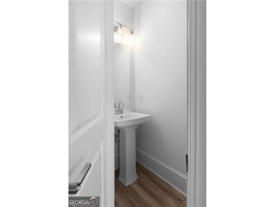Move In Ready!! Beautiful Mountainside Maintenance Free Townhome - photo 13