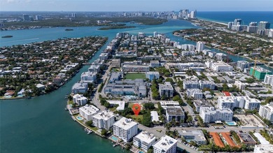 Expansive 15,156 SF triangular lot centrally located in Bay - photo 14