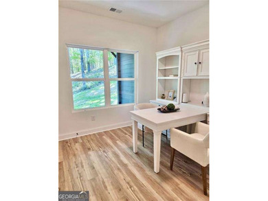 Move In Ready!! Beautiful Mountainside Maintenance Free Townhome - photo 17