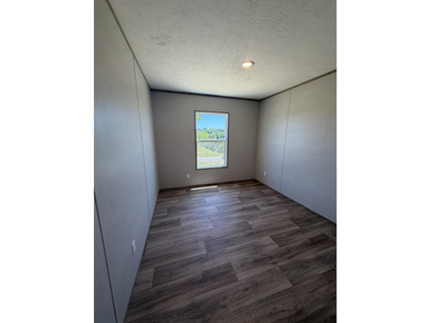 Brand new Clayton Horizon home offering 3 bedrooms, 2 full baths - photo 18