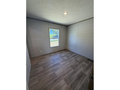 Brand new Clayton Horizon home offering 3 bedrooms, 2 full baths - photo 20