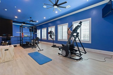 Introducing one of the most majestic gated estate properties in - photo 26
