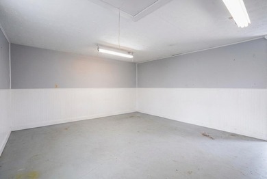 Beautifully updated 3-bedroom, 2-bath home with a spacious bonus - photo 29