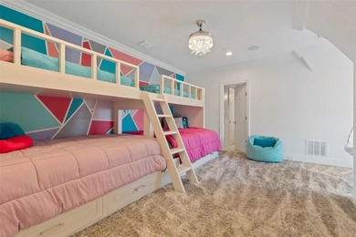 Introducing one of the most majestic gated estate properties in - photo 29