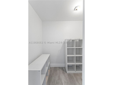 Exceptional Fully Remodeled Condo! . 2 Bedroom and 2 Bathroom - photo 34