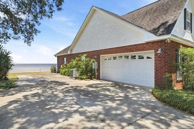 Welcome to this charming colonial-style, bay-front estate - - photo 7