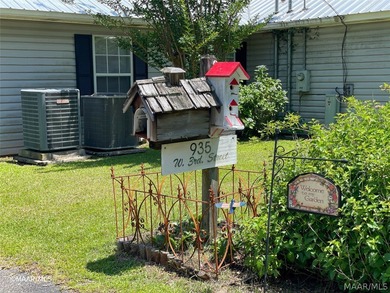 GREAT price on this versatile property...Metal Roof is only 2