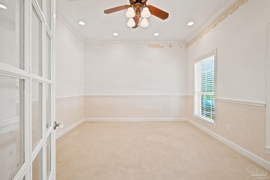 Welcome to this charming colonial-style, bay-front estate - - photo 10