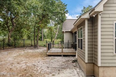 Are you in search of a stunning residence in Swansboro, NC? - photo 16