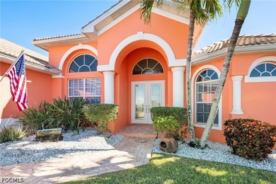Luxury Waterfront Estate on a Rare Triple Lot - Fully Furnished - photo 21