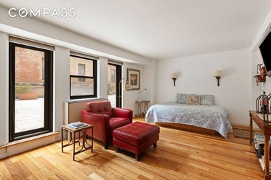 A rare Murray Hill studio with a distinct, loft-like feel - photo 1