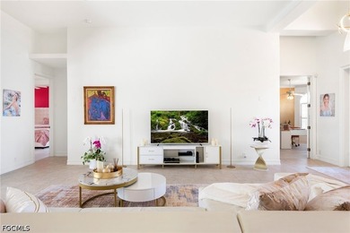 Luxury Waterfront Estate on a Rare Triple Lot - Fully Furnished - photo 23