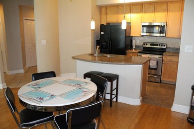 In summary, this 2-bedroom, 2.5 bath condo offers a unique - photo 6