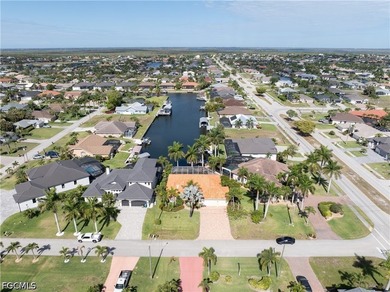 Just Reduced! Don't miss this outstanding 4 Bed / 2 Bath Gulf - photo 36