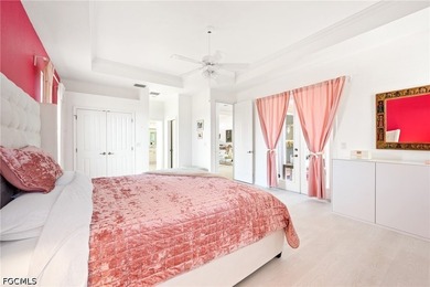 Luxury Waterfront Estate on a Rare Triple Lot - Fully Furnished - photo 41