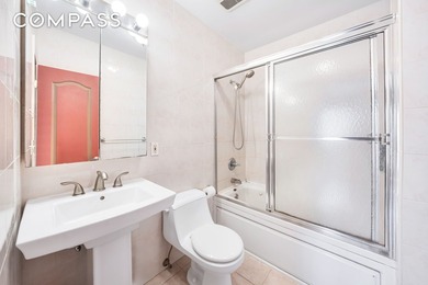 Welcome to this spacious 3 bedroom condo with a huge private - photo 5