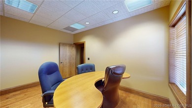 Discover an exceptional opportunity to purchase office space in - photo 14