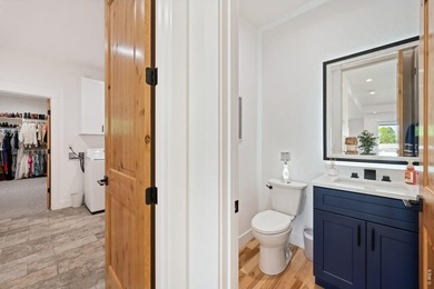 No HOA. No metro tax. Just peace & views. Perfectly positioned - photo 20