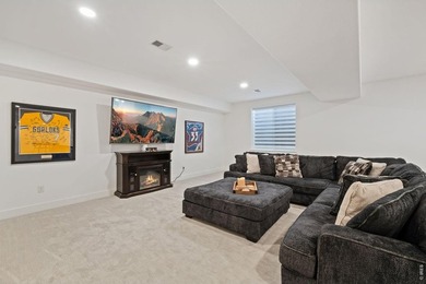 No HOA. No metro tax. Just peace & views. Perfectly positioned - photo 28